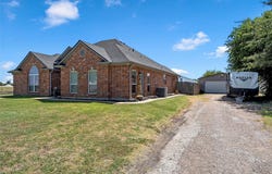 3696 Old Lorena Road, Lorena, TX 76655