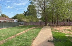 1117 Lee Avenue, Clinton, OK 73601