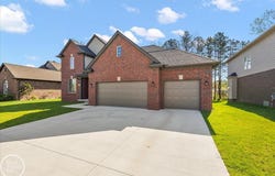 50632 Summit View, Macomb Twp, MI 48044