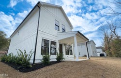 21 Little Creek Road, Castle Hayne, NC 28429