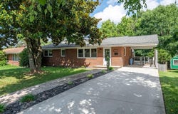 109 ARNOLD Avenue, Radford, VA 24141