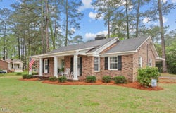 109 Edgewood Drive, Pinetops, NC 27864