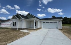 102 Sagewood Drive, Dudley, NC 28333