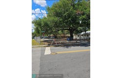107 NW 7th Ave, Dania Beach, FL 33004