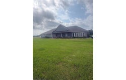 21887 Ranch RD, Howe, OK 74940