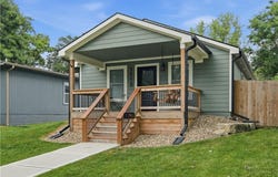 1118 Pacific Avenue, Osawatomie, KS 66064