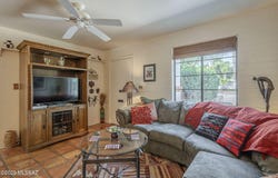 445 S Paseo Sarta, Green Valley, AZ 85614