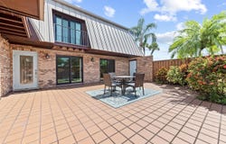 1420 Ocean Way, Jupiter, FL 33477