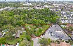 31 E Shady Lane, Houston, TX 77063