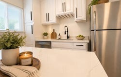 10 Moss Ave, Oakland, CA 94610