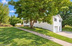 512 Highland View Drive, Knoxville, TN 37920