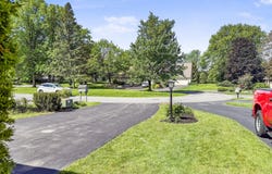 10 Quincy Court, Bethlehem, NY 12077