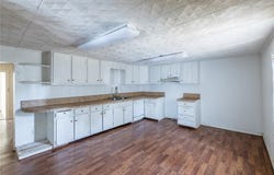 1204 W B Avenue, Elk City, OK 73644