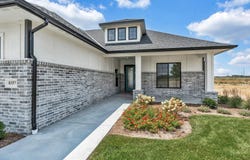 8357 W Waterway Ct, Maize, KS 67101
