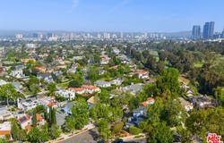 10531 Oaklawn Rd, Los Angeles, CA 90064
