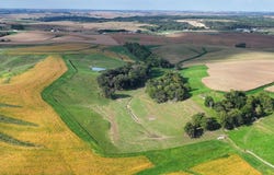 Garryowen Road, Cascade, IA 52033