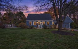 4 Penny Lane, Kennebunk, ME 04043