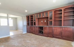 1129 S Dekalb Street, Hobart, IN 46342