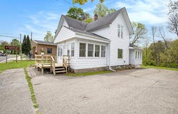 22121 Bedford Road N, Battle Creek, MI 49017