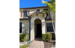 3323 W 106th Ter, Hialeah, FL 33018