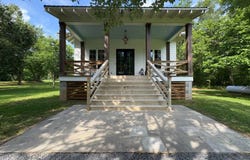 56 Adams Dr, Mangham, LA 71259