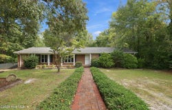 3 Ann Drive, Havelock, NC 28532
