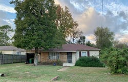 3106 MEADOW DR, Texarkana, TX 75501