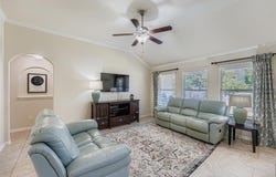 409 Briar Park DR, Georgetown, TX 78626