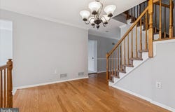 33 EASTON COURT, LAWRENCEVILLE, NJ 08648