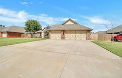 3808 Heritage Trail, Altus, OK 73521