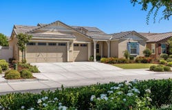 14016 Pemberley Passage Avenue, Bakersfield, CA 93311