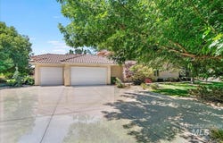 4161 Creek Mesa Dr, Twin Falls, ID 83301