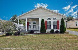 9 Pine Grove Avenue, Manahawkin, NJ 08050
