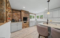621 5Th St, Belvidere Twp., NJ 07823-1807