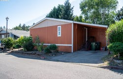 300 S EVEREST ST, Newberg, OR 97132
