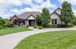 306 Foristell Manors Drive, Foristell, MO 63348