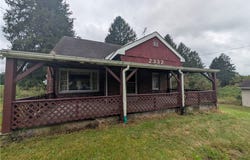 2332 Beallsville, West Bethlehem, PA 15345