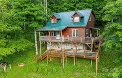 507 Appletree Drive, Newland, NC 28657