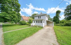 208 E Main Street, Parma, MI 49269