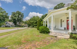 5 W Oak Street, Luthersville, GA 30251