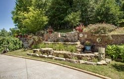 245 Harrison Bend Rd, Loudon, TN 37774