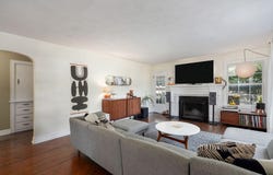 223 E Silsby Street, Springfield, MO 65807