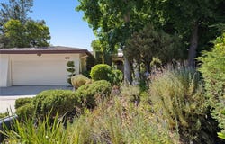 4241 Kingfisher Road, Calabasas, CA 91302