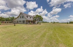 1145 Vz County Road 3417, Wills Point, TX 75169
