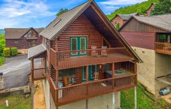 1542 Bears Den Way, Sevierville, TN 37862