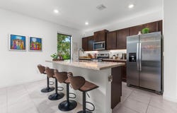 527 NW 17th St, Fort Lauderdale, FL 33311