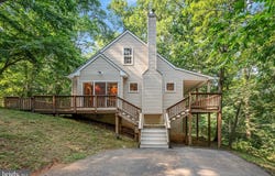 175 EASY HOLLOW ROAD, FRONT ROYAL, VA 22630