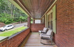 2002 Lacrosse St, Pittsburgh, PA 15218