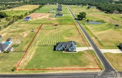 152 Katy Ranch Drive, Weatherford, TX 76085