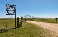 2745 Holub Rd, Schulenburg, TX 78956